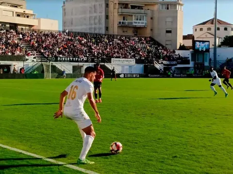 The Enclave Derby - trận derby giữa 2 đội bóng Tây Ban Nha lọt thỏm giữa... châu Phi