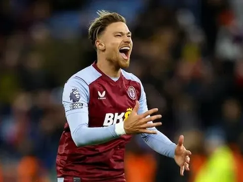 Chelsea hỏi mua sao Aston Villa