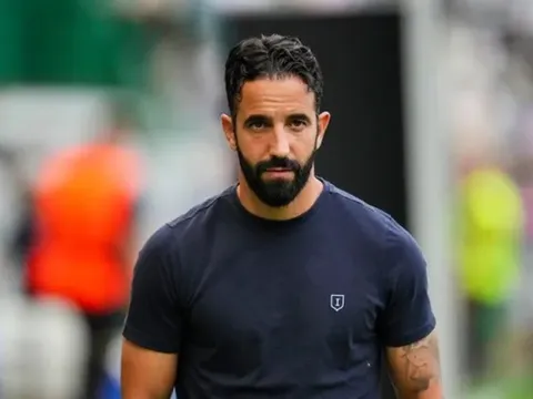 Chelsea phủ nhận thông tin tiếp cận Amorim