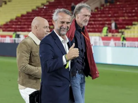 CHÍNH THỨC! 2 sếp bự rời Man United