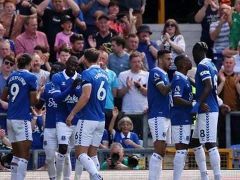 Chris Sutton dự đoán tỷ số trận Arsenal - Everton