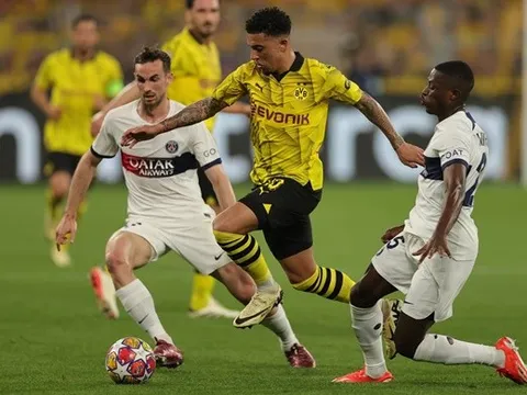 Có bất ngờ khi Sancho tỏa sáng ở ngoài Man Utd?