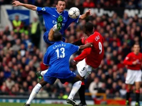 5 cầu thủ từng khoác áo Arsenal và Man Utd