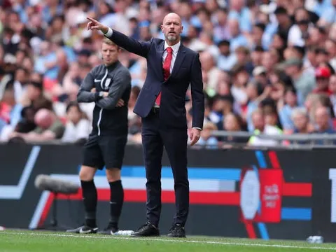 Cú hích xuất hiện, M.U rộng cửa đón bản HĐ trong mơ