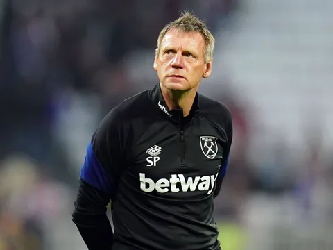 Cựu cầu thủ Man City: "Anh ta chẳng nợ nần gì Tottenham cả"