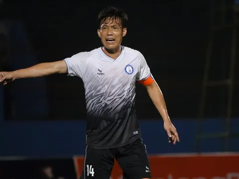 Cựu đội trưởng tuyển Việt Nam trở lại, giải cứu CLB V-League