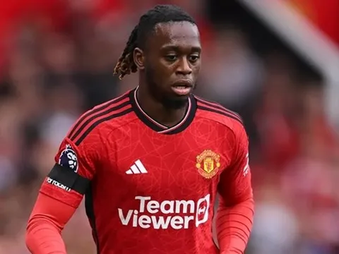 Đáng ra M.U phải tống khứ Wan-Bissaka sớm hơn