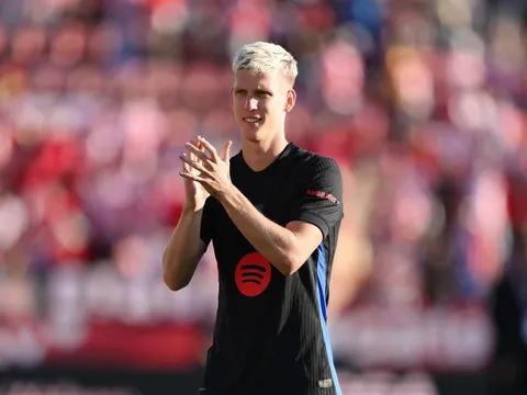 Dani Olmo: Hàng dễ vỡ, xin hãy cẩn thận!