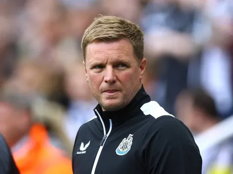 HLV Newcastle thừa nhận sự bất lực trước Chelsea