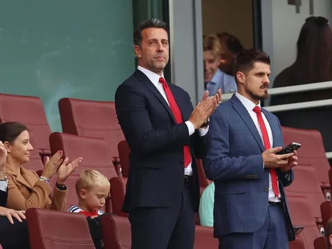 Arsenal chốt thêm 2 tân binh khép lại chợ hè?