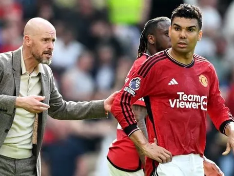 Một phút tản mạn về mùa giải "vứt đi" của Manchester United