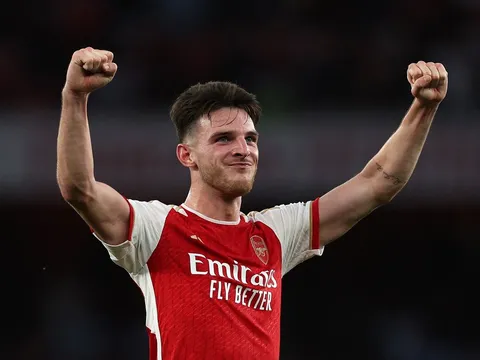 Chuyên gia trầm trồ trước Declan Rice