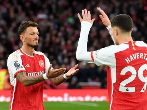 Ferdinand khâm phục trước Arteta