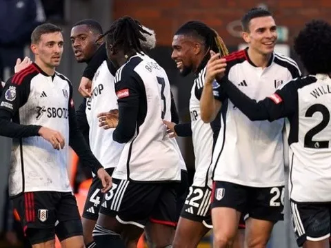 Fulham đã trở nên mạnh mẽ như thế nào dù mất Mitrovic?