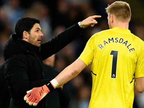 Arsenal nhắm 3 mục tiêu thay thế Ramsdale