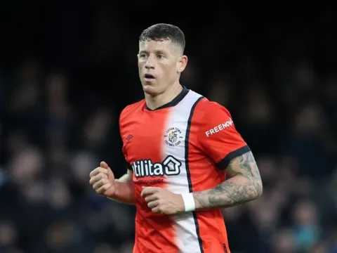 Sao thất bại ở Chelsea được chào hàng cho Newcastle