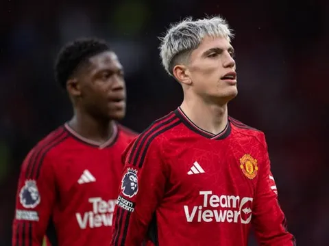 Bruno Fernandes bất ngờ cảnh báo M.U 1 điều