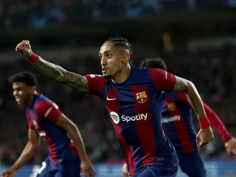 Barca mùa giải này đã thi đấu ra sao?