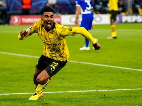 Dortmund mất máy chạy trước PSG