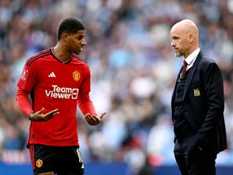 Tương lai mập mờ của Erik ten Hag khiến M.U náo loạn