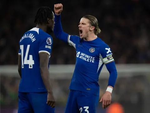 Thắng Tottenham, Pochettino khen ngợi 2 cầu thủ Chelsea