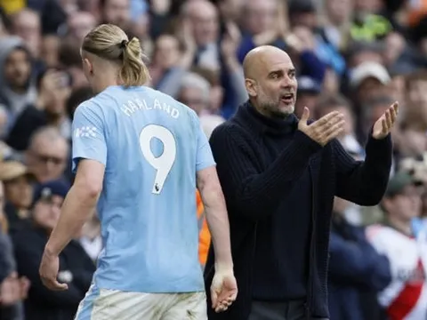 Pep Guardiola "nắn gân" các học trò