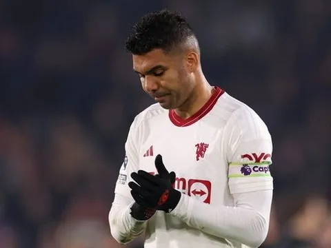 Thấy gì sau khi Casemiro bị loại khỏi tuyển Brazil?