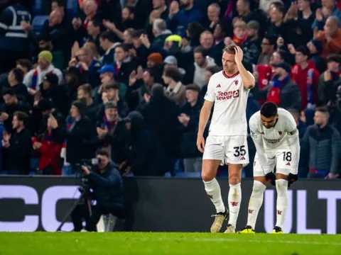 5 điều NHM bàn tán sau trận Crystal Palace 4-0 Man Utd