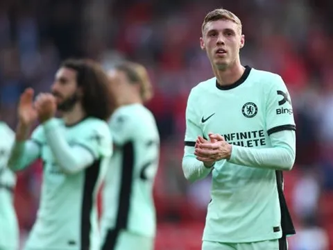 Cole Palmer cảnh báo cả Ngoại hạng Anh