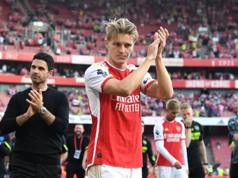 Arsenal cần thêm thất bại để trưởng thành