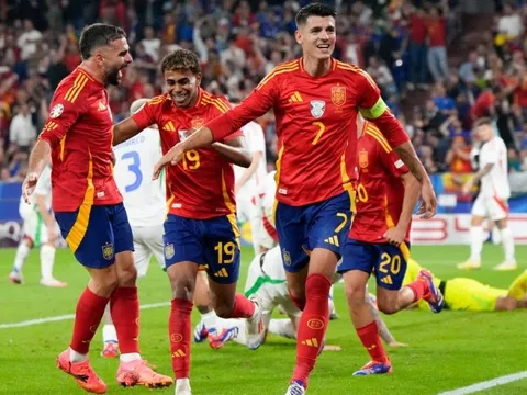 Luis de la Fuente đã lột xác Tây Ban Nha như thế nào?