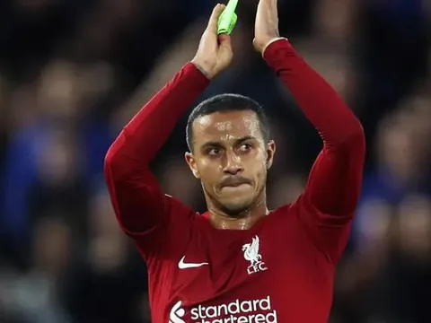 Girona liên hệ tiền vệ vừa chia tay Liverpool