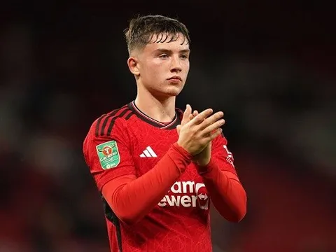 Đối tác xác nhận, sao M.U quay lại Old Trafford hè này