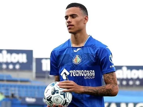 Mason Greenwood đắt khách lạ thường