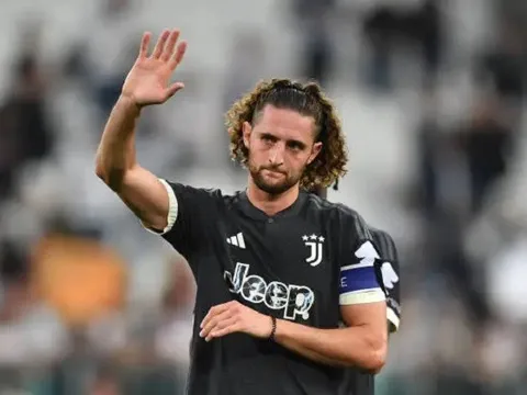 Ghi bàn thắng vàng, Rabiot gửi thông điệp đến Juve