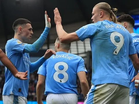 Haaland bừng tỉnh đúng lúc