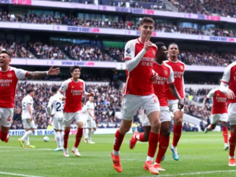 Đội hình tiêu biểu Premier League vòng 35: Havertz góp mặt