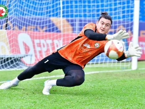 Hiểm họa chực chờ Á quân V.League