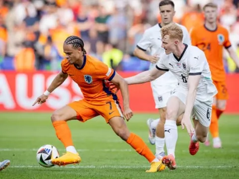 ''Đối thủ tiếp theo của Hà Lan có thể là Anh''