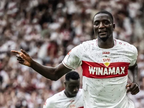 Siêu tiền đạo của Stuttgart được bầu là Cầu thủ xuất sắc nhất tháng 3 của Bundesliga