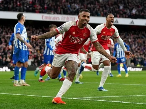 Đội trưởng Brighton nói thẳng về đẳng cấp của Arsenal