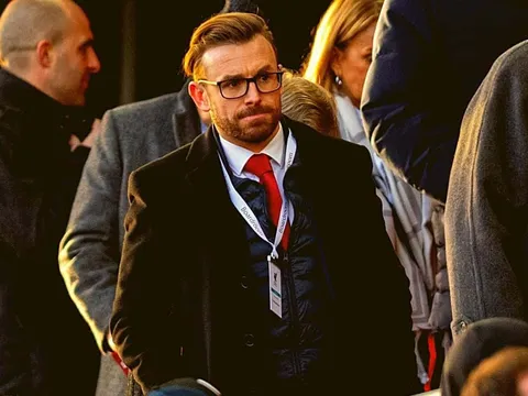 M.U tính gây sốc khi chiêu mộ cựu giám đốc của Liverpool