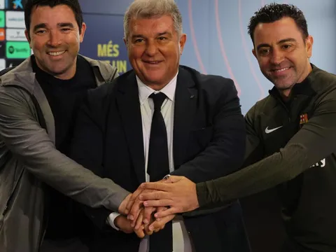 Liệu Barca có thực sự hạnh phúc khi Xavi ở lại?