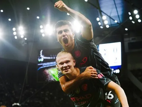 Nhà vô địch Premier League lộ diện