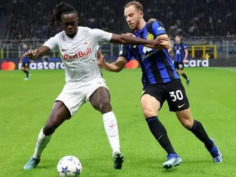Man United tranh mua trung vệ RB Salzburg với Bayern Munich