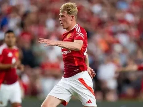 Man United xác định kế hoạch cho Toby Collyer và Harry Amass
