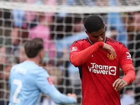 Rashford cản trở ý định cải tổ của Man Utd
