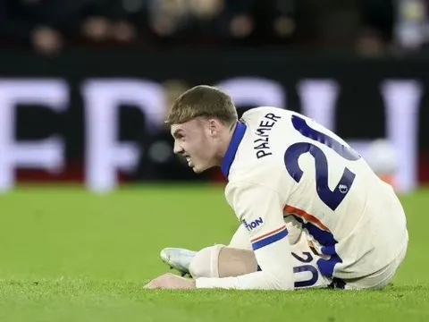 Maresca hài lòng về phản ứng của Cole Palmer sau pha bỏ lỡ khiến Chelsea thua Villa