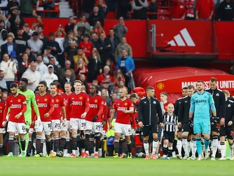 Man Utd dốc toàn lực để dự Europa League