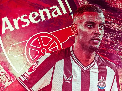 NÓNG! Arsenal chốt mua tiền đạo bom tấn